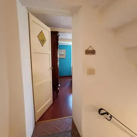 Casa Tipica In Borgo Storico בית נופש *