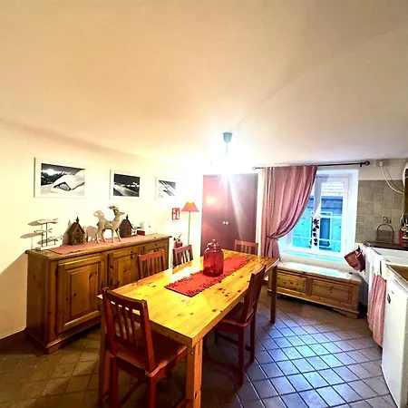 Casa Tipica In Borgo Storico Dorio