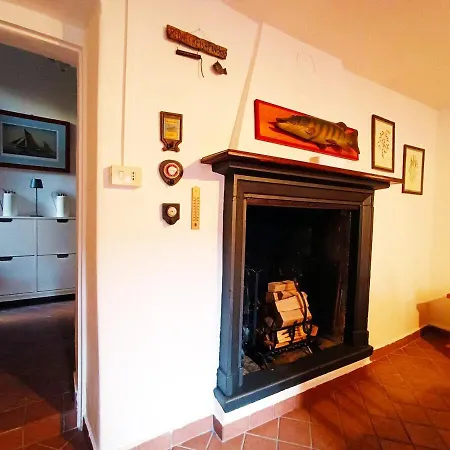 Casa Tipica In Borgo Storico Dorio